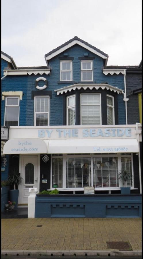 By The Seaside Acomodação com café da manhã Blackpool Exterior foto